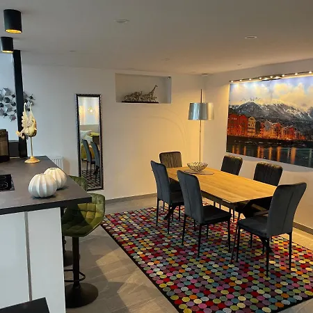 Apartmán Aussergewoehnliche Kellerloft Innsbruck
