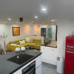 Aussergewoehnliche Kellerloft Innsbruck