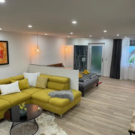 Aussergewoehnliche Kellerloft Apartman