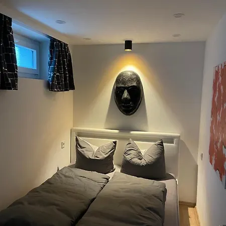 Aussergewoehnliche Kellerloft Apartment