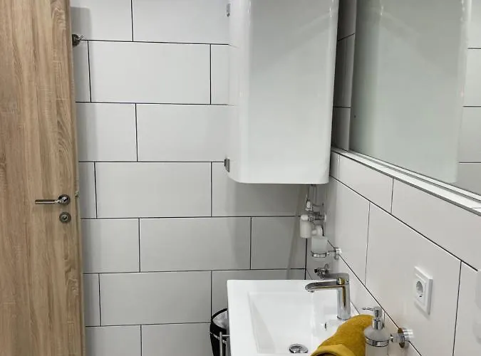 Aussergewoehnliche Kellerloft * 因斯布鲁克